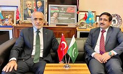 Pakistan Ankara Büyükelçiliği’nden Cumhurbaşkanı Başdanışmanı Topçu’ya ziyaret