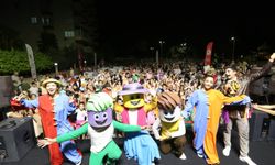 Sahne Kepez, Güneş Mahallesi’ni renklendirdi
