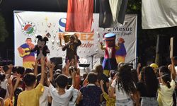 Sahne Kepez ile Demirel Mahallesi renklendi
