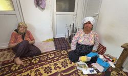 88 yaşında, 30 yıldır kızına hem anne hem de baba