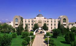 Aksu Belediyesi’nde istifa depremi... Hüseyin Çelik'in ardından o isimde istifa etti
