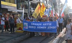 Antalya'da vatandaşlar barış için yürüdü!