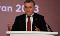 GSB yurtlarındaki olayın ardından Bakan Bak'tan öğrencilere söz!