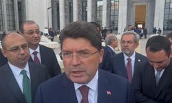 Bakan Tunç'tan kritik açıklama... "CHP’li belediyelere de AK Parti’li belediyelere de soruşturmalar var"