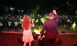 Çivril Elma Festivalinde Cem Adrian unutulmaz gece yaşattı