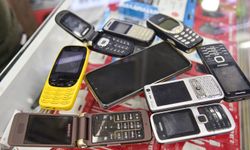Dijital bağımlılığa, velilerden 'Tuşlu telefon' tedbiri