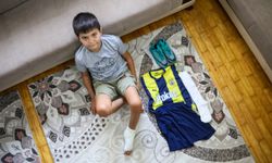 Muhabbet kuşu hayatını kararttı… 7 ameliyattan sonra yürümeye başladı