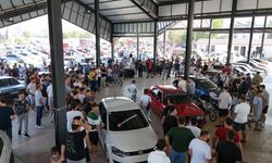 Modifiye ve otomobil tutkunları Oto-Fest Fuarı'nda buluştu