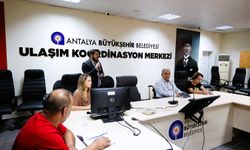 Antalya’da toplu ulaşım şoförlerine hizmet içi eğitimler başladı