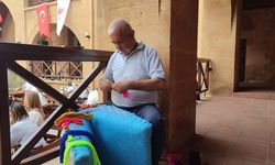 Yaşayan İnsan Hazinesi ödüllü usta, semerciliği yaşatmaya devam ediyor