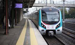 12 ayda 1 milyar 430 milyon yolcuya hizmet verildi