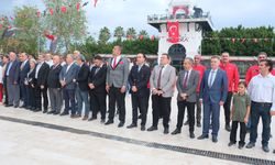 Kemer Belediye’nde Cumhuriyet Bayramı kutlamaları resmi törenle başladı