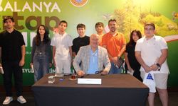 Bu yıl 7. düzenlenen Alanya Kitap Fuarı son buldu
