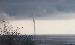Antalya’da hortum felaketi... Hortum yıktı geçti