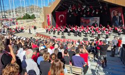 Bodrum Kalesi’nde 29 Ekim coşkusu