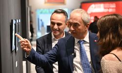Cumhuriyet’in 102. yılına özel sergi Kepez’de