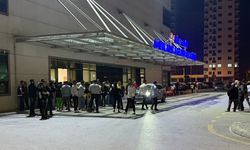 14 yaşındaki çocuk düğün salonu önünde kurşun yağdırdı: 5 yaralı
