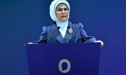 Emine Erdoğan: “Ülkeler sorumluluk almalı elini taşın altına koymalı”
