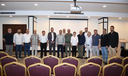Kemer’de Akdeniz Gazeteciler Federasyonu toplantı gerçekleştirdi