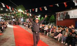 Kepez’de “Zamana Meydan Okuyan” defile