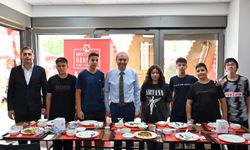 Kepez’den öğrenci dostu hizmet: Öğrenci Kent Lokantası