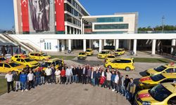 Konyaaltı’nda Cumhuriyet konvoyu