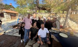 Litvanyalı turistler tarihi köye hayran kaldı