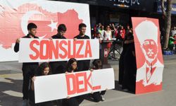 Serik'te coşkulu Cumhuriyet kutlaması