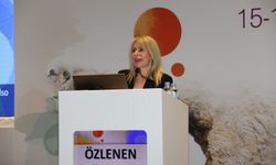Prof. Dr. Özlenen Özkan, 47’nci Ulusal Kurultay’da öncü çalışmaları paylaştı