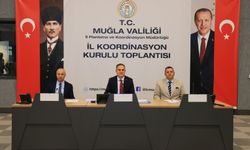 Eski tip sürücü belgesi değişimine sayılı günler kalmışken Vali Akbıyık’tan uyarı