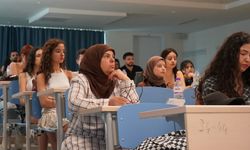 53 yaşında hayalini gerçekleştirdi! Kızının mezun olduğu bölümü kazandı