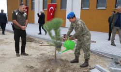 Söke’de Yeşil Vatan için 350 fidan toprakla buluştu