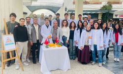 ADÜ Tıp fakültesi öğrencilerinden sağlıklı beslenme farkındalık etkinliği