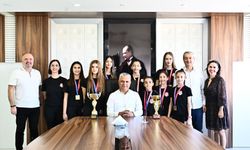 Türkiye derecesine giren Muratpaşalı sporcular Antalya’yı gururlandırdı