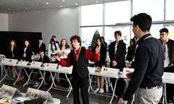 Antalyalı gençler basın özgürlüğünü tartıştı