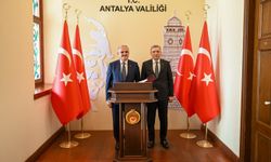 Bakan Yardımcısı Karaloğlu, Antalya Valiliği’ni ziyaret etti