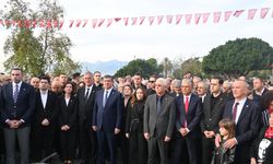 CHP Antalya, Atatürk’ü 87. yılında minnetle andı