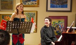 Re22 Kültür Sanat ile Cumhuriyetin ezgileri Kaleiçi’nde yankılandı