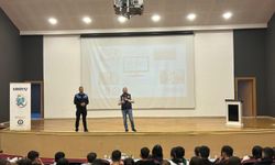 Adana’da öğrencilere dijital güvenlik eğitimi verildi