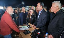 Başkan Vekili Büşra Özdemir’den hal esnafına ziyaret