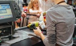 Market işçileri kazanç artışı için bedensel ve psikolojik baskıya maruz kalıyor