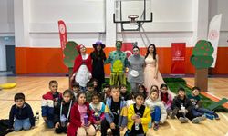 Mersin’de öğrenciler masallarla tanıştı