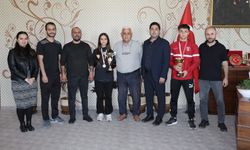 Aksulu sporcular iller arası Muay Thai Şampiyonası’nda birinci oldu