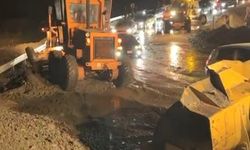 Antalya-Mersin yolunu sel vurdu