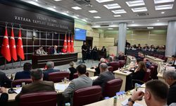 Antalya’da belediye başkanı yılın son meclisini müjdeyle kapattı