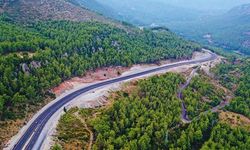 Antalya’nın en önemli yolunda değişiklik! Yaya yolları kaldırılıyor