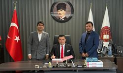 Mersin’de merakla beklenen projenin imzaları atıldı