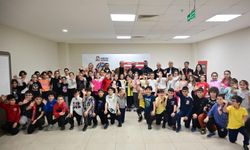 Antalya’da bin 452 öğrenci geleceğe dokunuyor