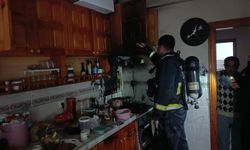 Antalya’da ocaktaki tencere alarma geçirdi