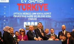 Antalya’da ev sahibi olacak isimler belirlendi… Bakan Kurum’dan 2027 müjdesi